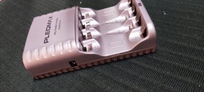 Зарядное устройство TECHNOLINE BC-7